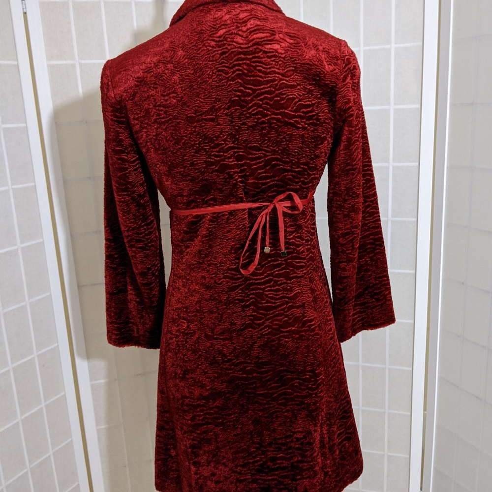 SOLD Vintage Coat Italian Red Velvet FIRM PRICE - Picture 4 of 9